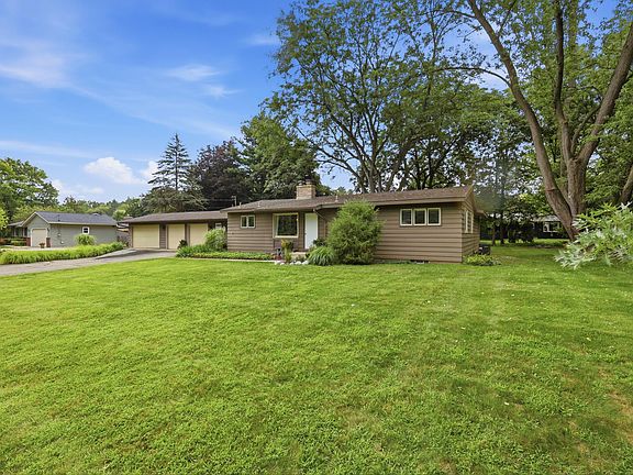 4th image of 7284 Grachen Dr SE