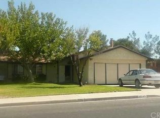 13745 Nassau Dr, Victorville, CA 92395