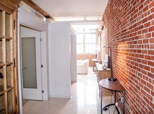 275 Medford St APT 421, Charlestown, MA 02129