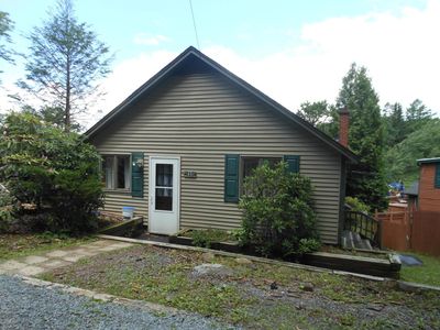 30 S Lake Dr, Lake Harmony, PA, 18624