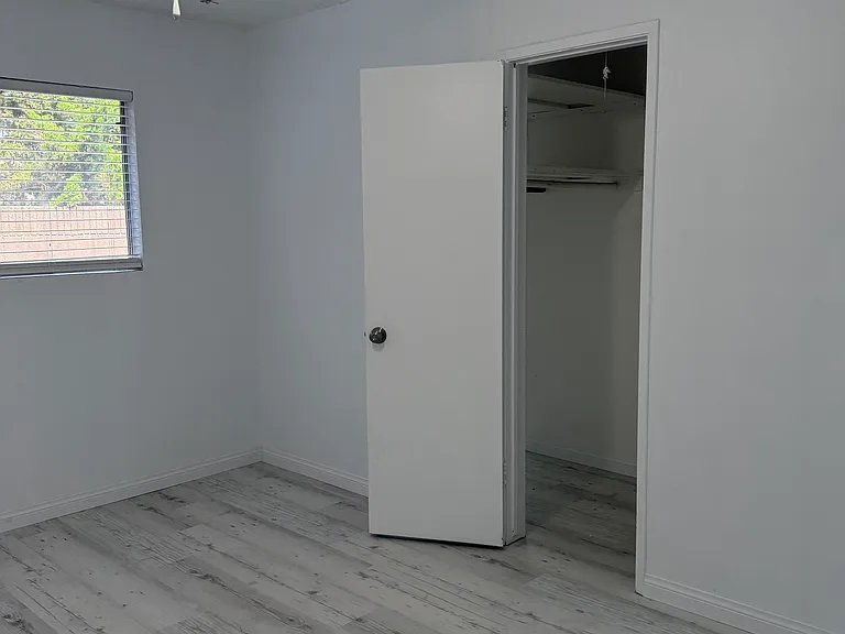 3723 Howard Ave — Photo 13