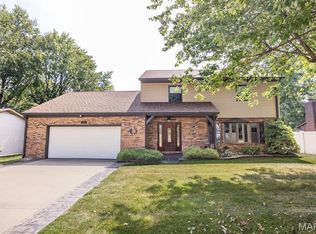 328 Veach Dr, Fairview Heights, IL 62208
