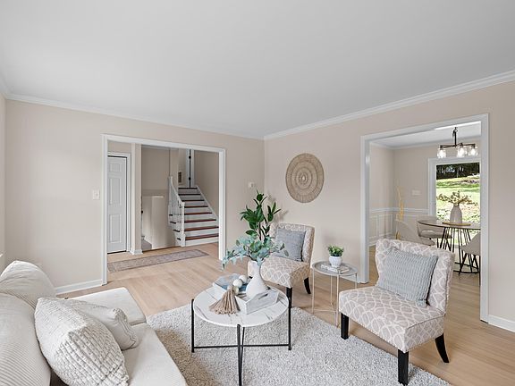 4th image of 1703 Vermira Pl