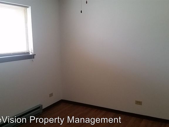 4th image of 410 Hutchins St