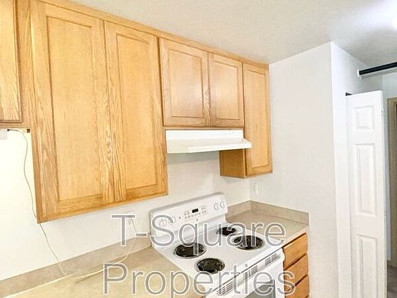 2nd image of 717 Cedar Ave #103