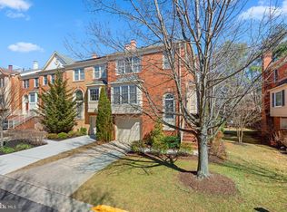 10015 Sterling Ter, Rockville, MD 20850