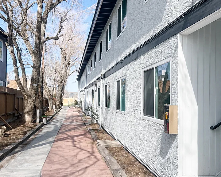 Elm Glen Apartments — Photo 6