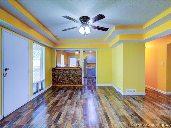 5th image of 903 Springdale Dr
