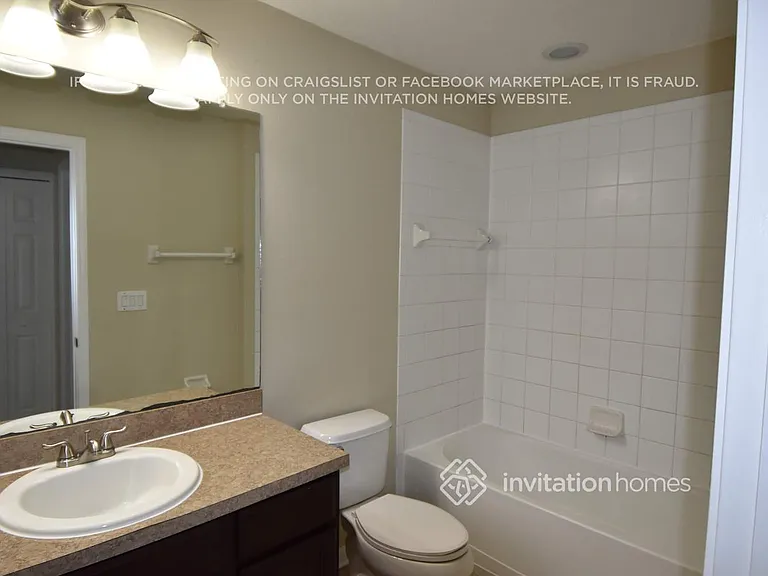 8222 Summer Wood Ln — Photo 16