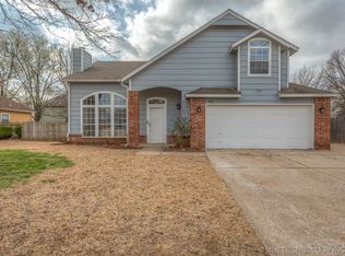 3111 W Pittsburg St, Broken Arrow, OK 74012
