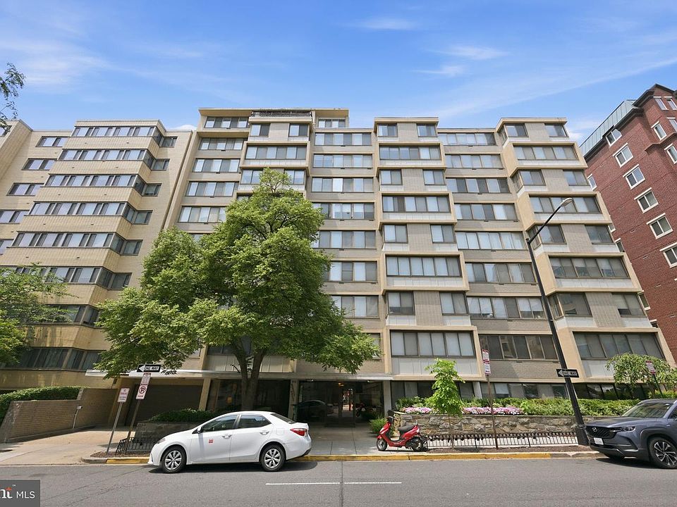 1st image of 522 21st St NW APT 608