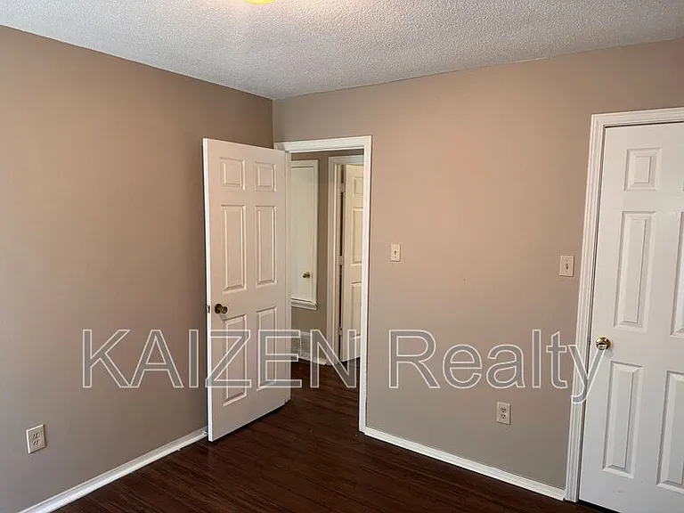4192 Anderton Blvd — Photo 11