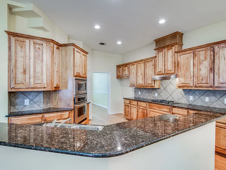 5636 Country View Ln — Photo 10