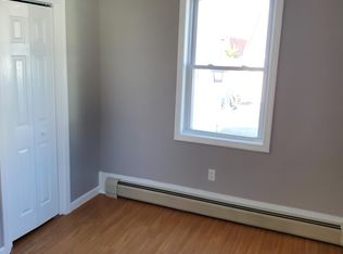 8 Cherry St #1, Westfield, MA 01085