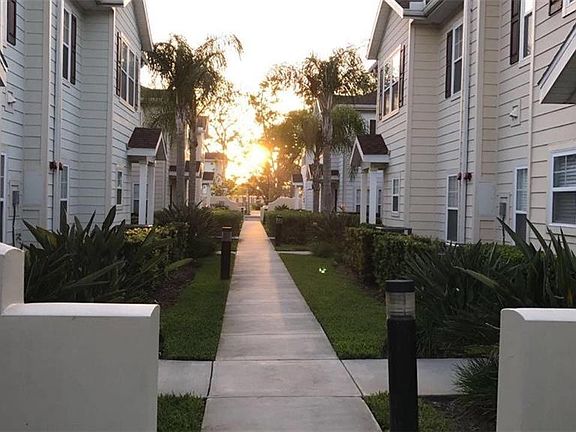 5th image of 2904 Edenshire Way #106