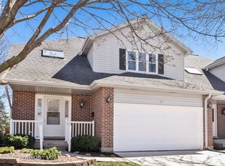 63 N Lambert Rd, Glen Ellyn, IL 60137