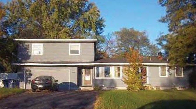 1st image of 1009 20th Ave N