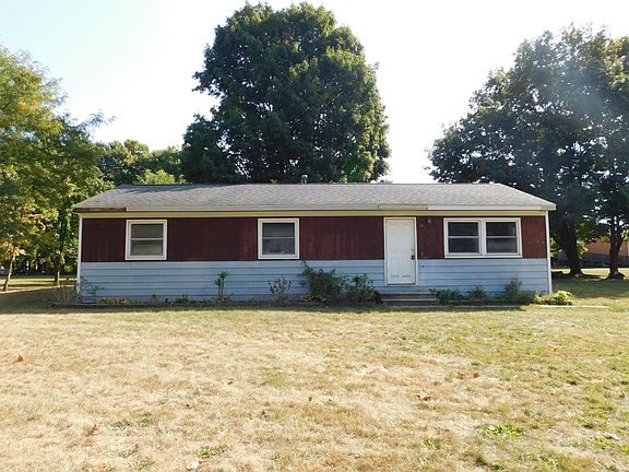 2nd image of 28 Avery Dr