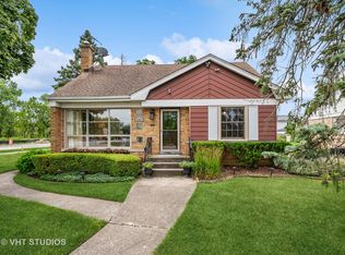 6801 W Cleveland St, Niles, IL 60714