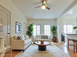 New Hampshire Apartments, Los Angeles, CA 90029