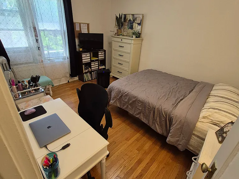 3424 W Foster Ave #1 — Photo 4