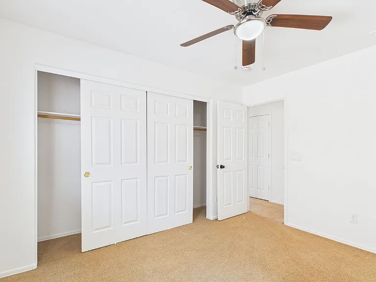 1661 W Harding Ave — Photo 13