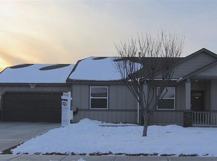 5708 Robert Wayne Dr, Pasco, WA