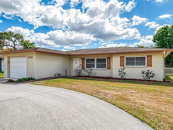 3rd image of 3710 Wilkinson Rd