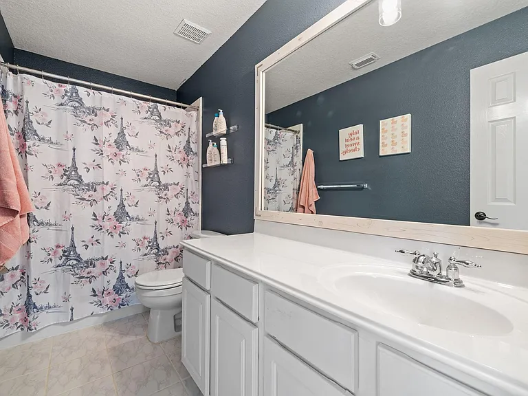 18210 Juniper Creek Ln — Photo 31