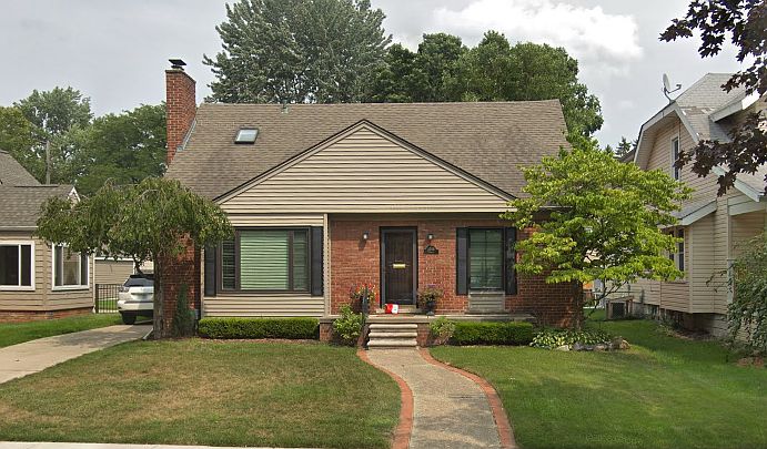 1st image of 2018 Linwood Ave