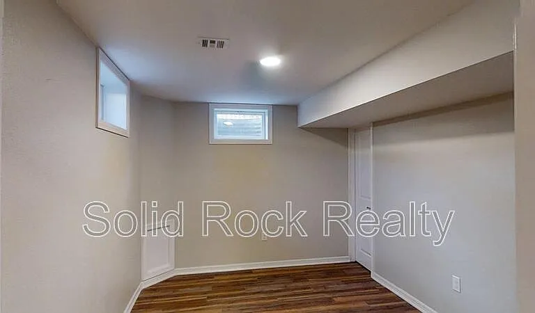 3012 W Saint Vrain St — Photo 15