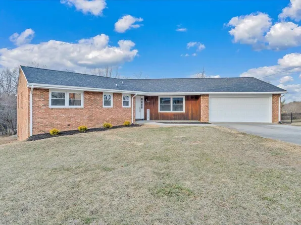 5257 Luwana Dr, Roanoke, VA 24018