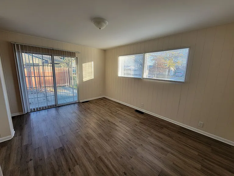 3125 Boynton Ave — Photo 19