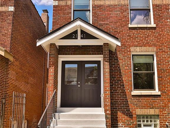 2nd image of 2141 Victor St