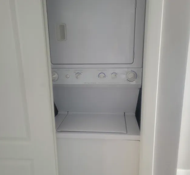 1405 S Newberry Ln #A — Photo 4