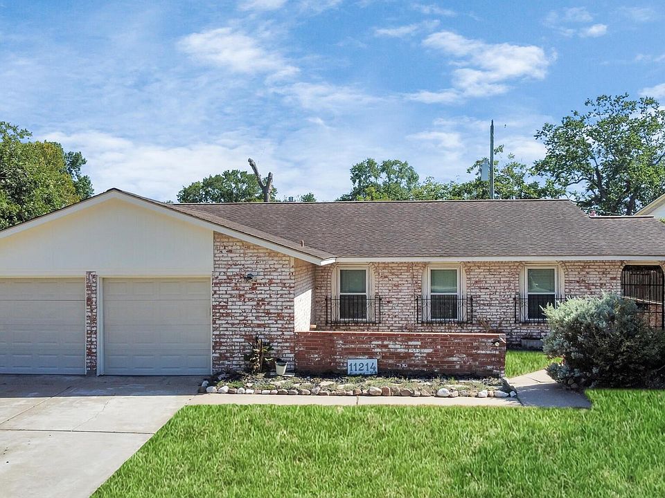 1st image of 11214 Caribbean Ln