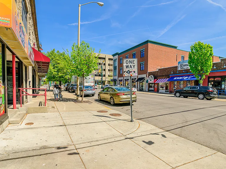 213 N Walnut St #1 — Photo 36