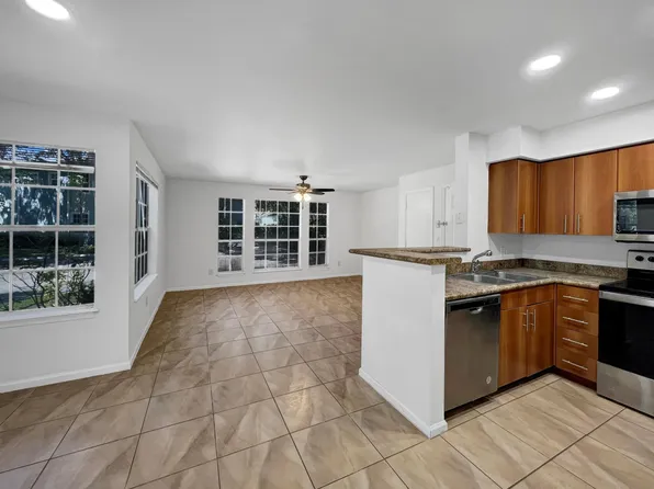 1050 Crystal Way #G, Delray Beach, FL 33444