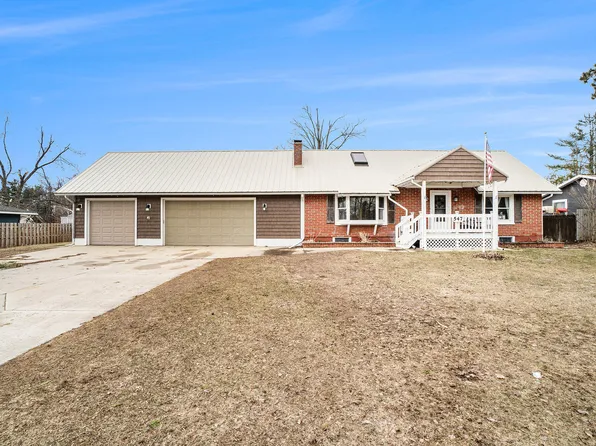 547 E Petoskey St, Gaylord, MI 49735