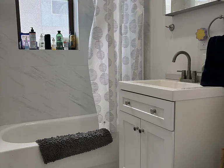 63 Burbank St #10 — Photo 4