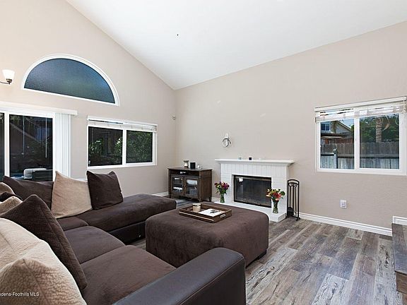 5th image of 17146 Benicia Ct