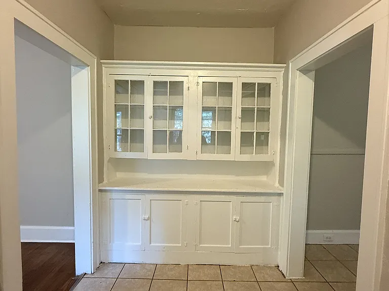 4905 Court M — Photo 4