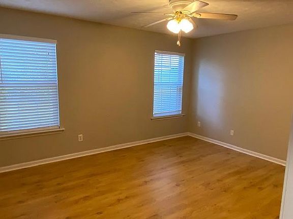 5th image of 609 Dellwood Dr