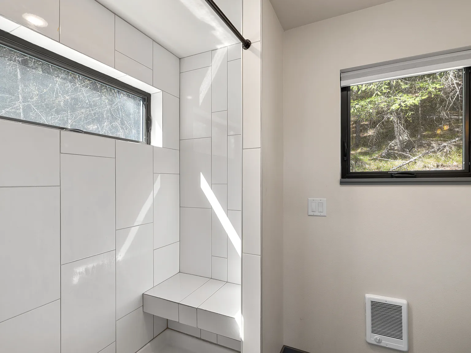 1 bed, 444 sqft, $2,200 — Photo 3