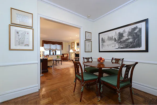 Sold by Stribling | media 5