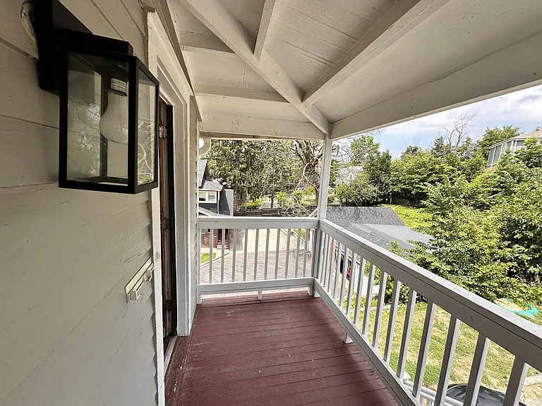 333 Raymond St #2 — Photo 11