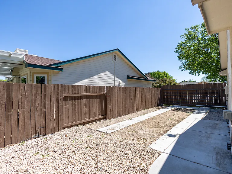 2938 W Elk Stream St — Photo 35