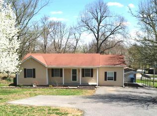 5920 Greenvale Ln, Paducah, KY 42003