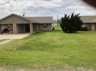 205 W Cedar St, Gunter, TX 75058