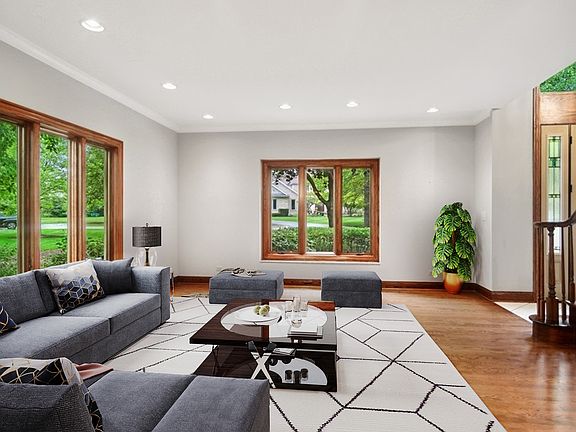 4th image of 5527 Old Wood Ln